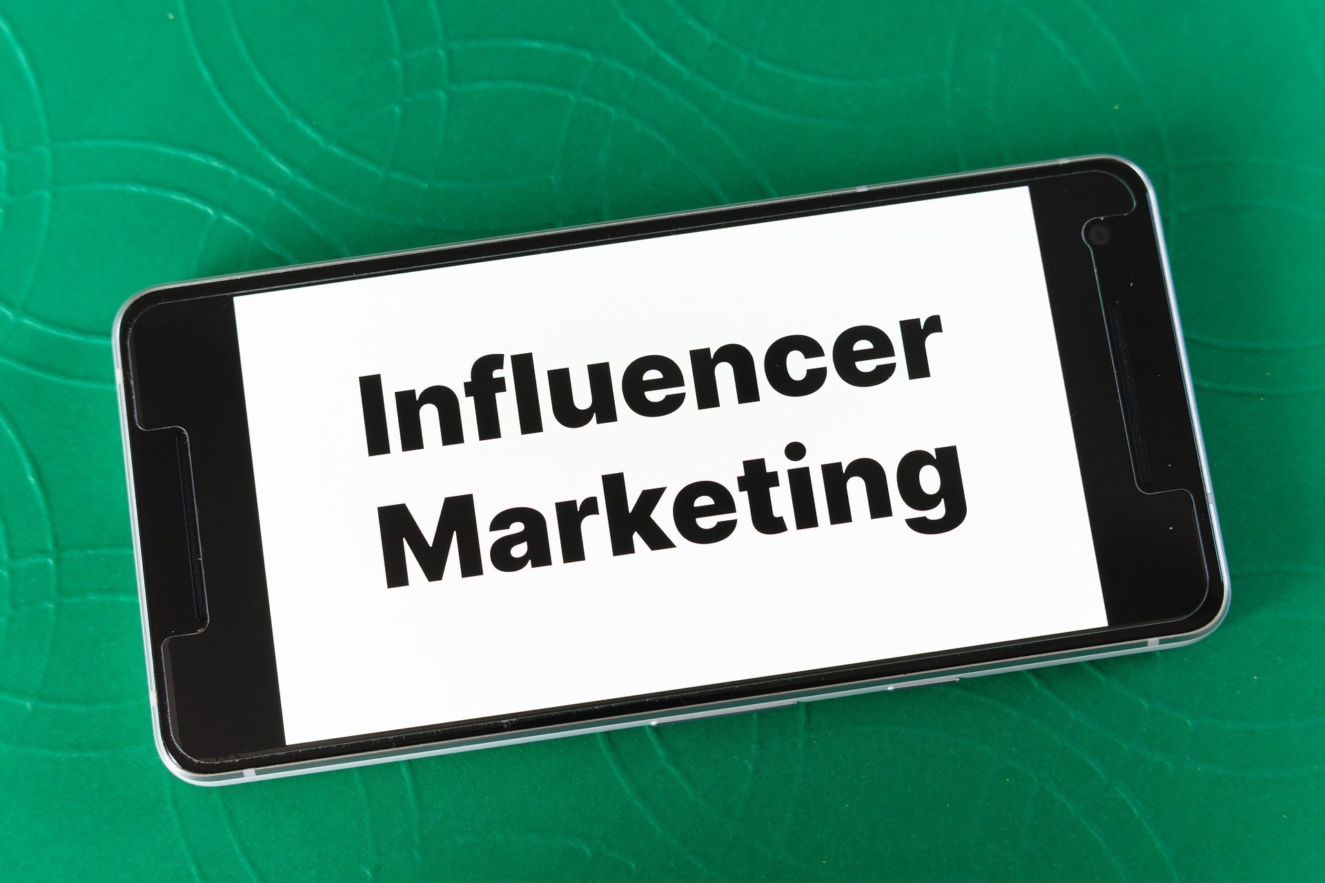 Advantages Of Using Influencer Marketing Agencies • Expert Money